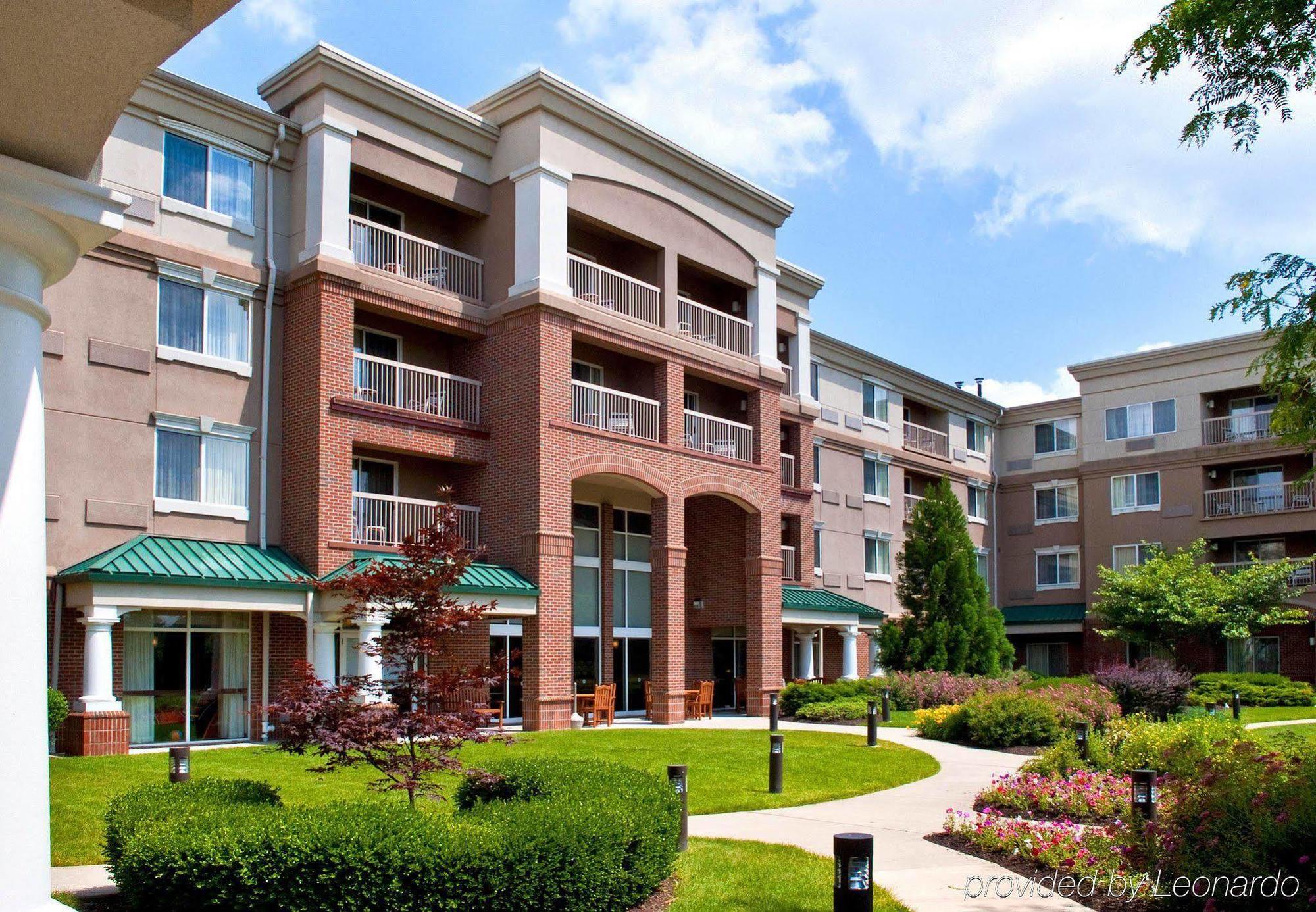 Courtyard By Marriott Basking Ridge Exterior foto